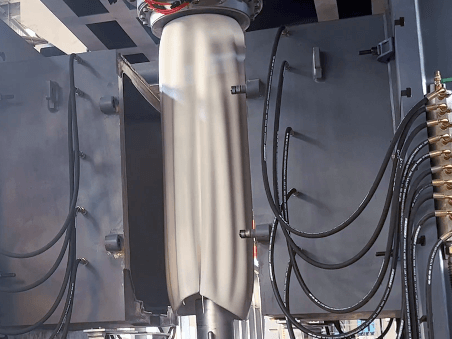 Controlling the Length and Thickness of the Parison in an Extrusion Blow Molding Machine_452_339.png